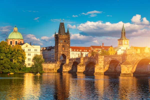 晴天旅遊奧地利、捷克兩大夢幻行程亮點全解析（華航 vs. 長榮）